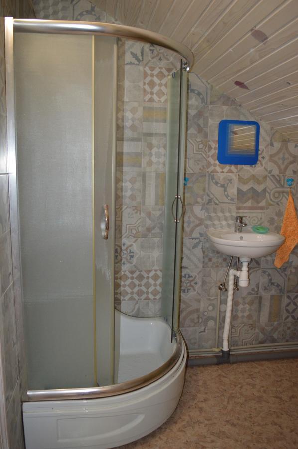 Guest House Mansarda Yaremche Exterior foto