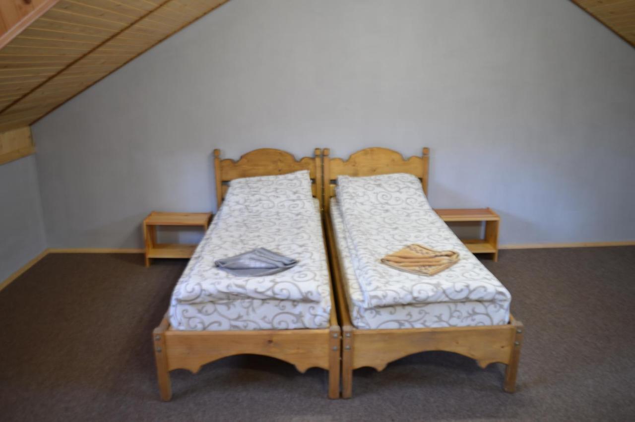 Guest House Mansarda Yaremche Exterior foto